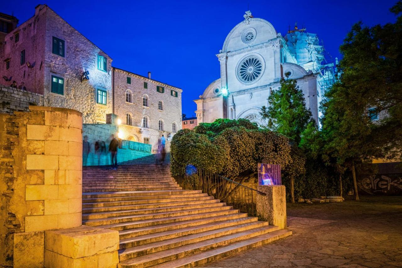 Urban Lights Hideaway - City Center Sibenik Exterior photo